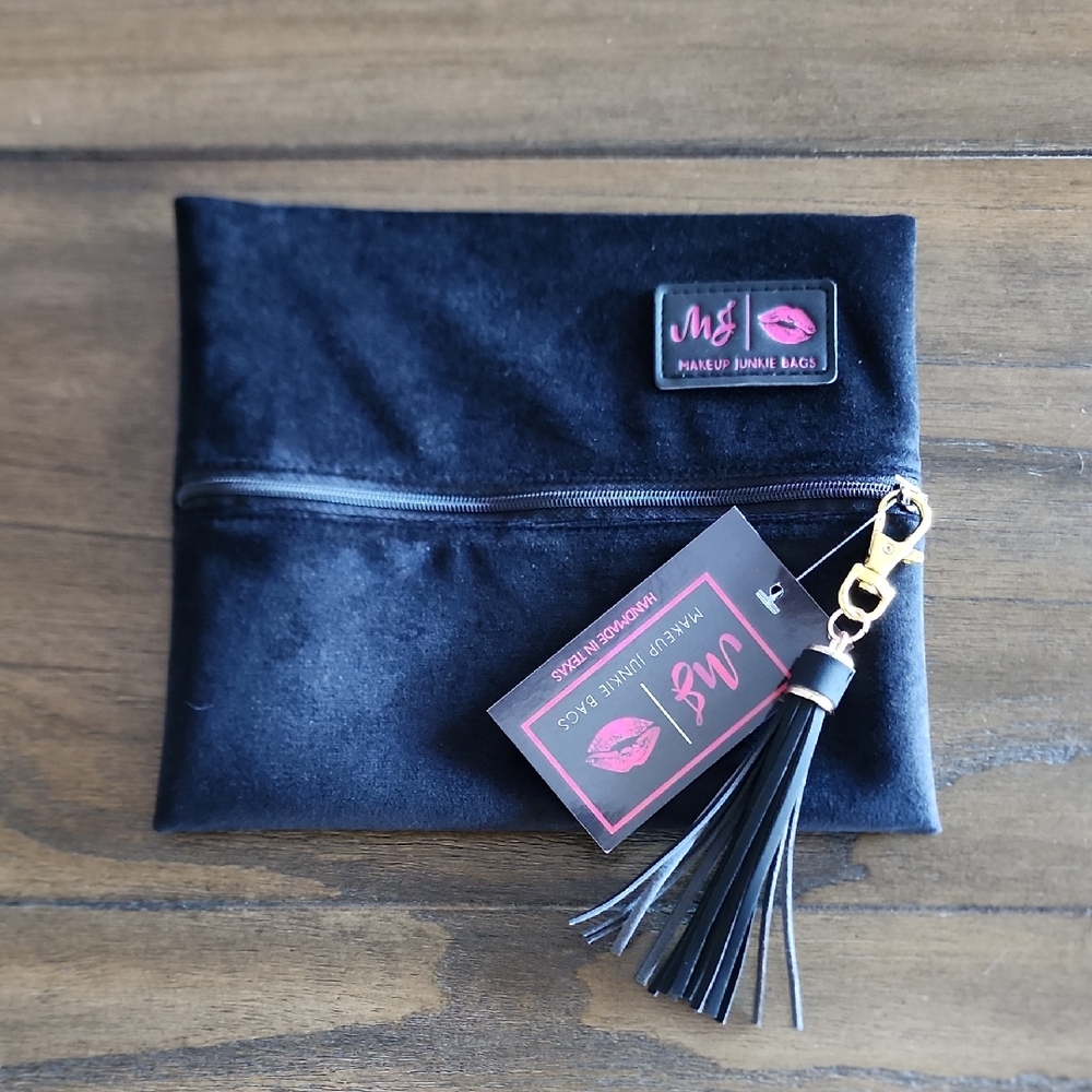 Makeup Junkie Small Audrey Hepburn Bag NWT